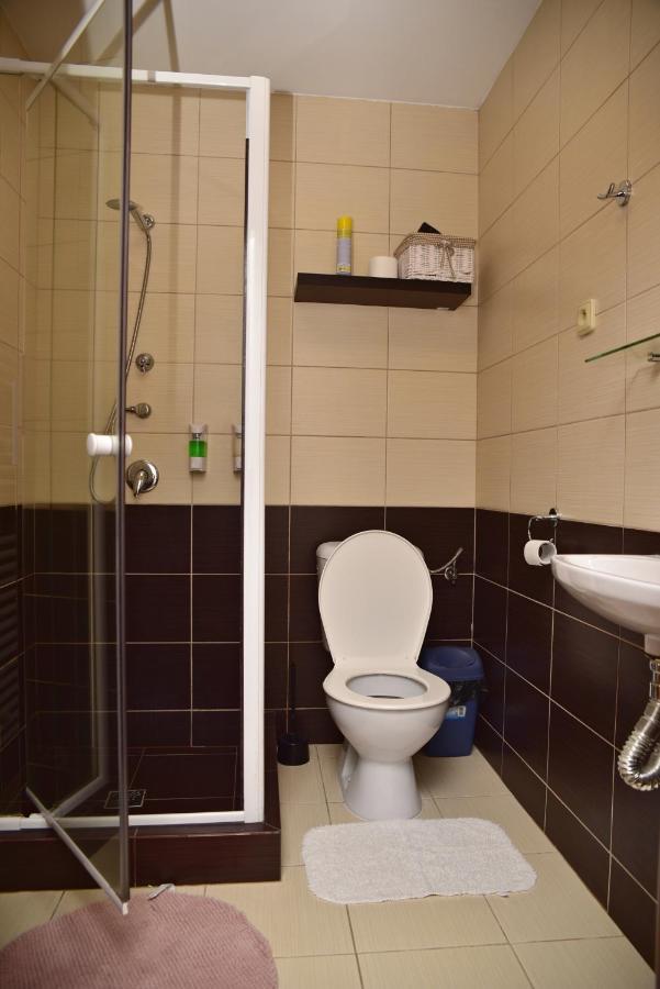 Pension U Krbu Mikulov v Krusnych Horach ภายนอก รูปภาพ