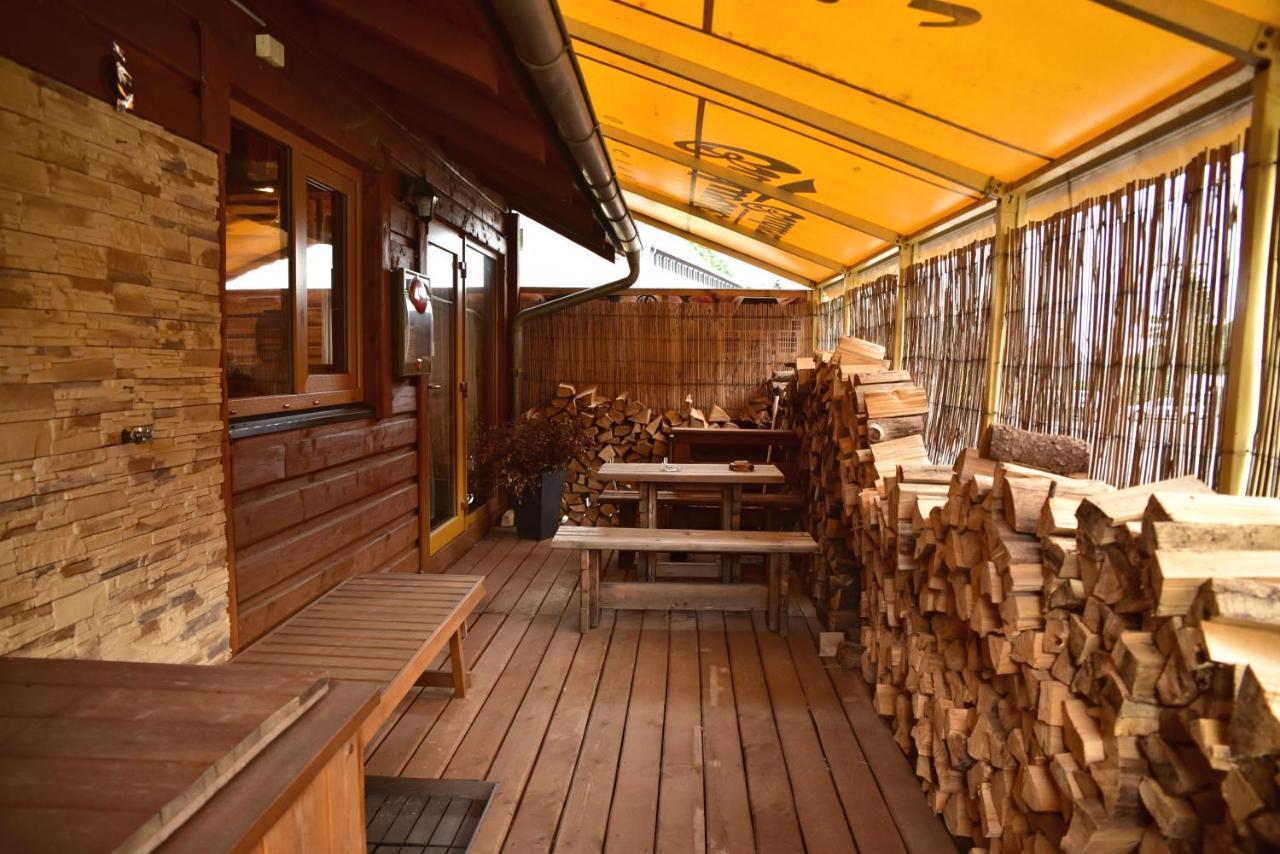 Pension U Krbu Mikulov v Krusnych Horach ภายนอก รูปภาพ
