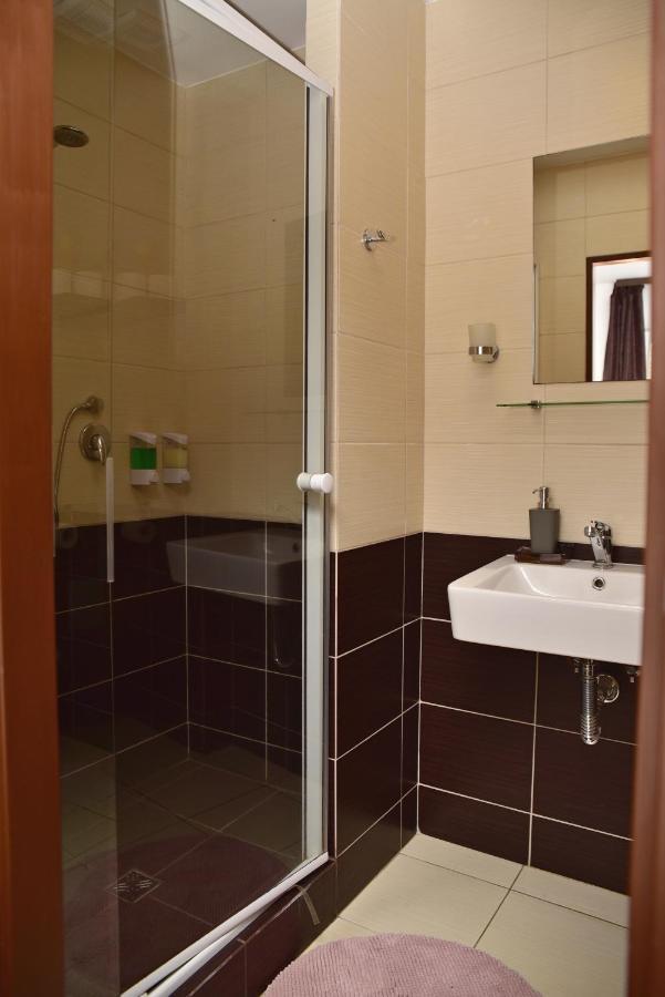 Pension U Krbu Mikulov v Krusnych Horach ภายนอก รูปภาพ