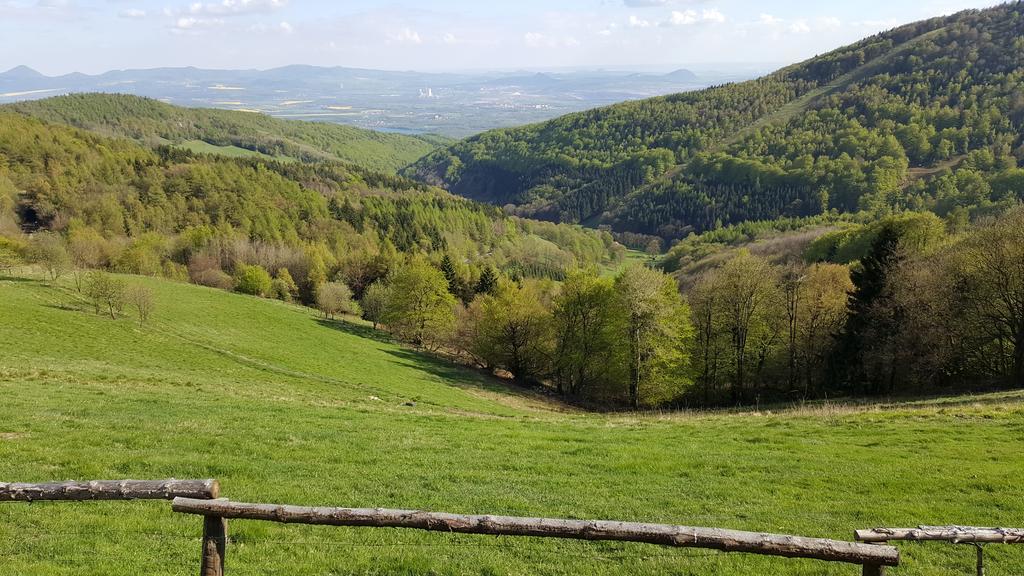 Pension U Krbu Mikulov v Krusnych Horach ภายนอก รูปภาพ