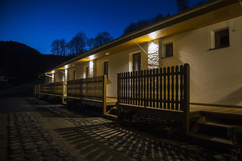 Pension U Krbu Mikulov v Krusnych Horach ภายนอก รูปภาพ